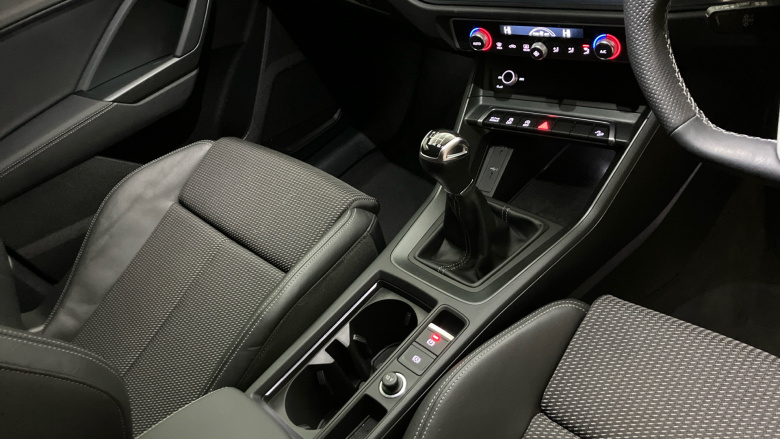 Audi Q3 35 TFSI Black Edition 5dr Petrol Estate